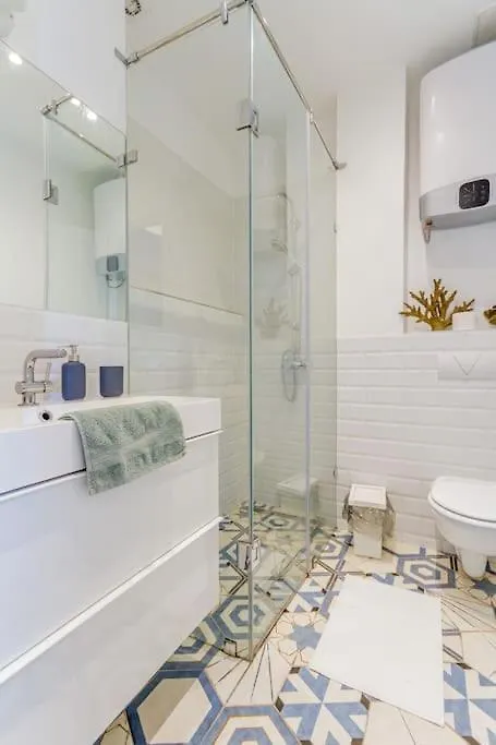 Central Cityscape Retreat By Nw Budapest Apartment