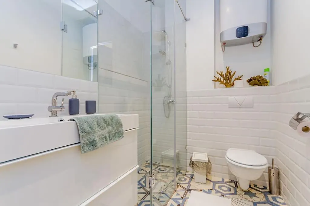 Central Cityscape Retreat By Nw Budapest Hungary
